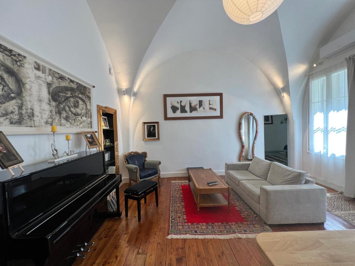 Apartmán Courbet'S Bachelor Pad Montpellier Exteriér fotografie